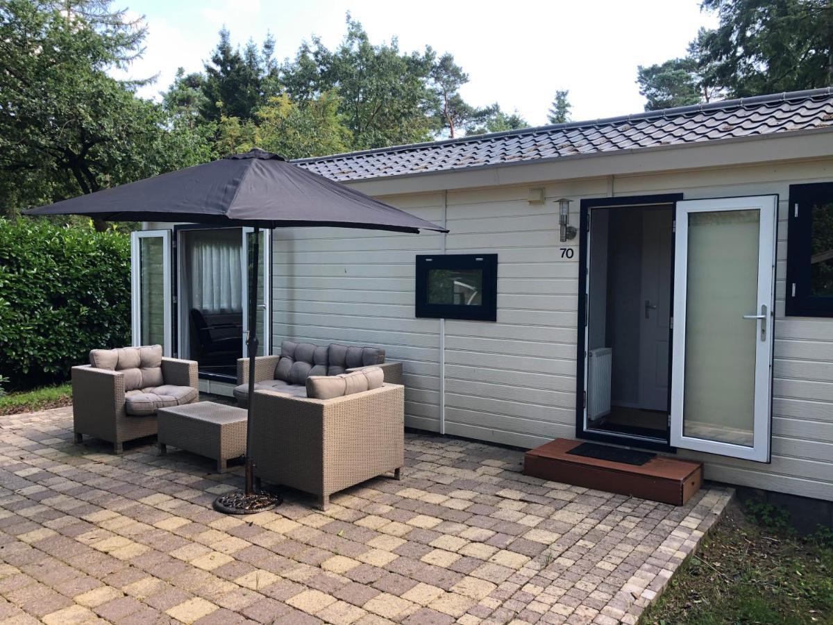 فيلا Vrijstaand Chalet In Bospark Hattemerbroek المظهر الخارجي الصورة
